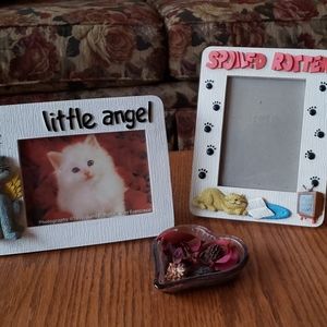 2 adorable pet cat picture frames